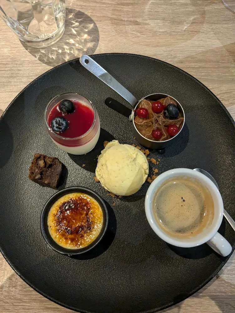 Café Gourmand